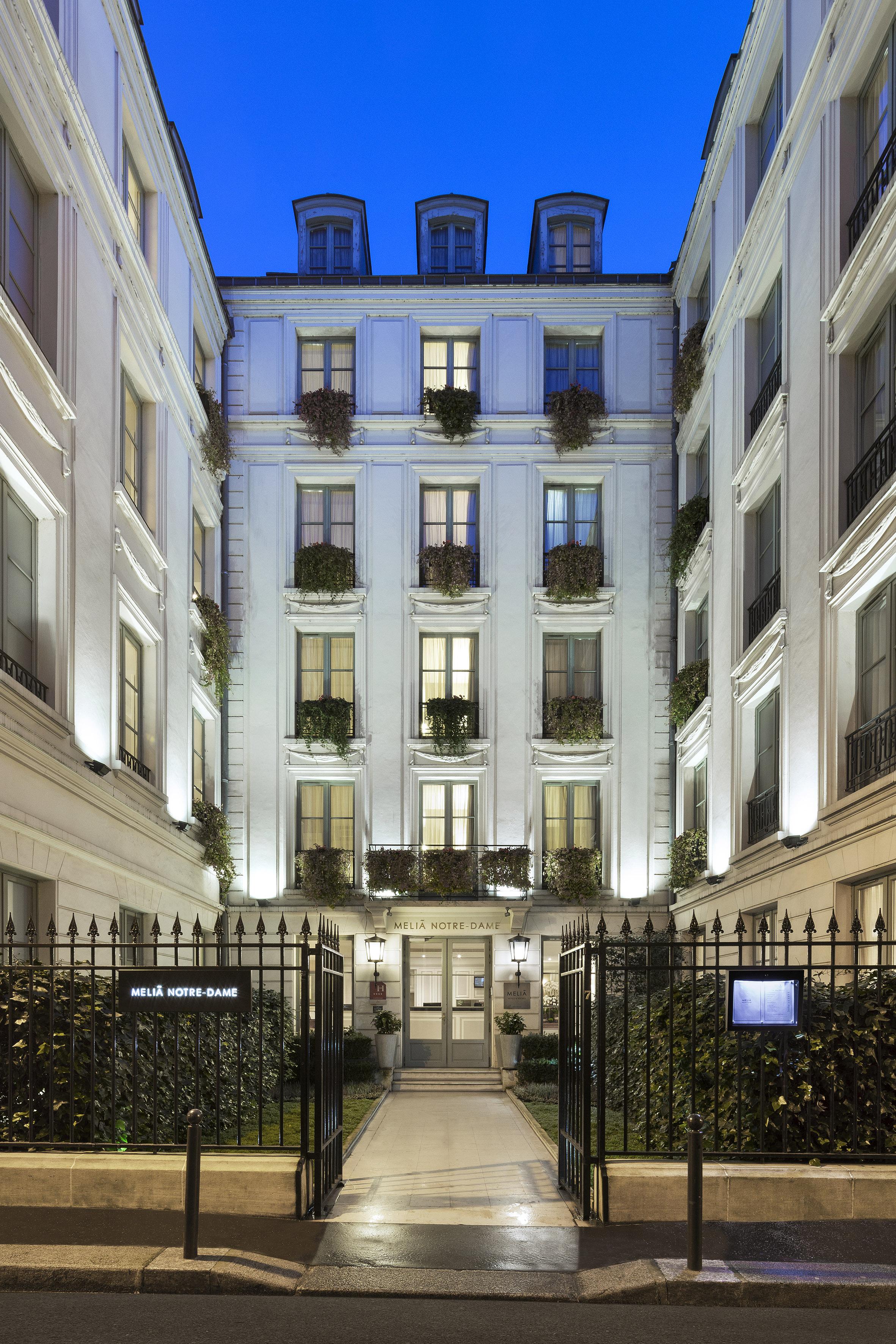 Maison Colbert Member Of Melia Collection Hotel Paris Exterior photo